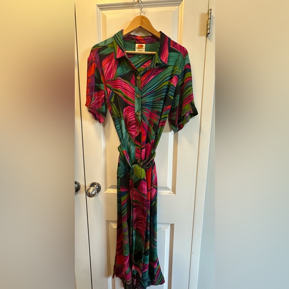 FARM RIO Colorful Tropical Print Button-Up JUMPSUIT - Picture 2 of 15